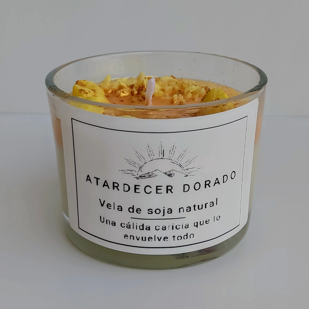 Vela atardecer dorado