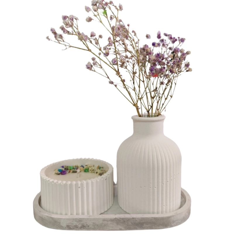 Centro de mesa decorativo Armonía con vela, jarrón y flores secas